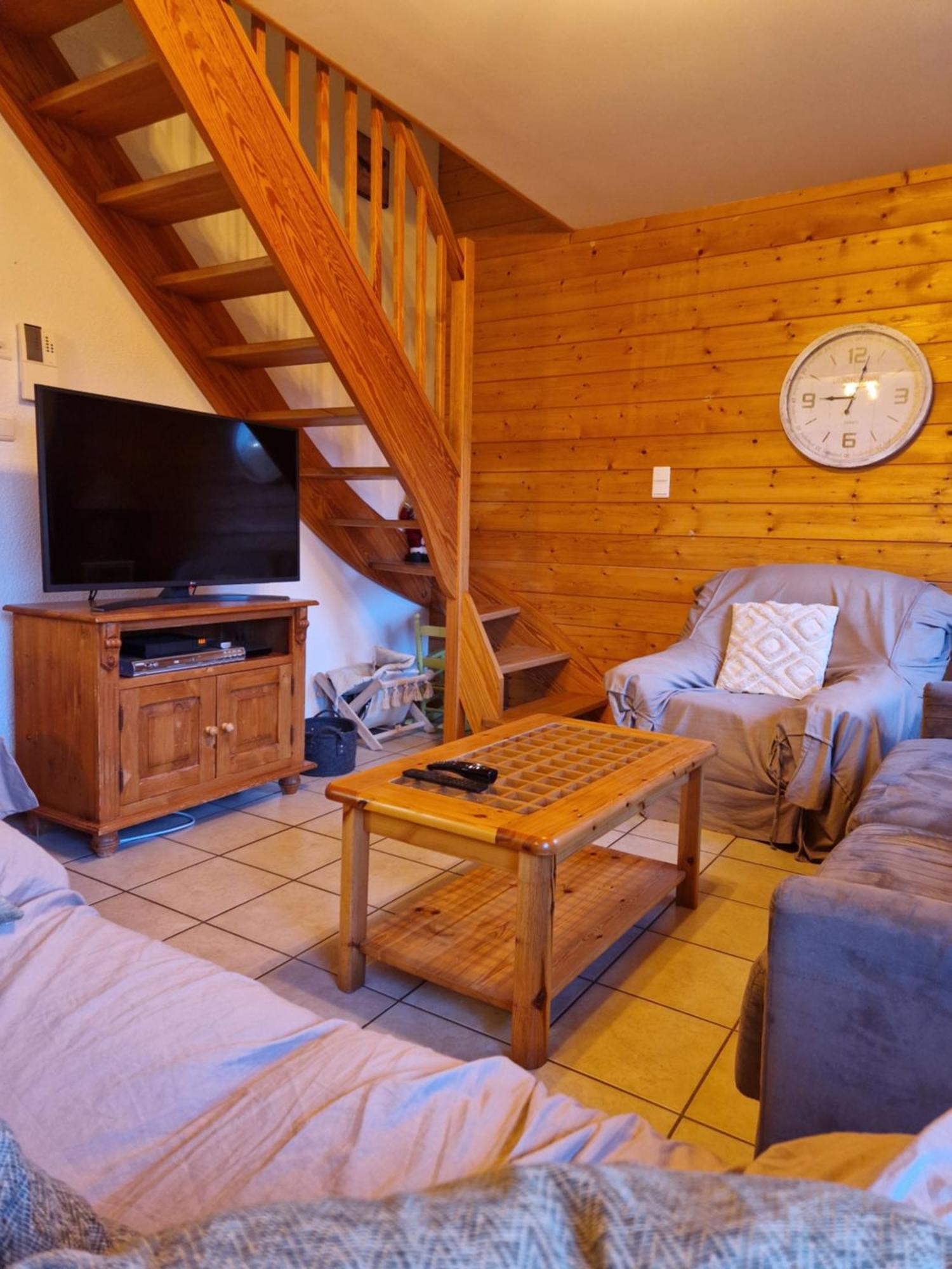 Chalet Cosy & Confort Spa,sauna,petanque,ve - Situation A *